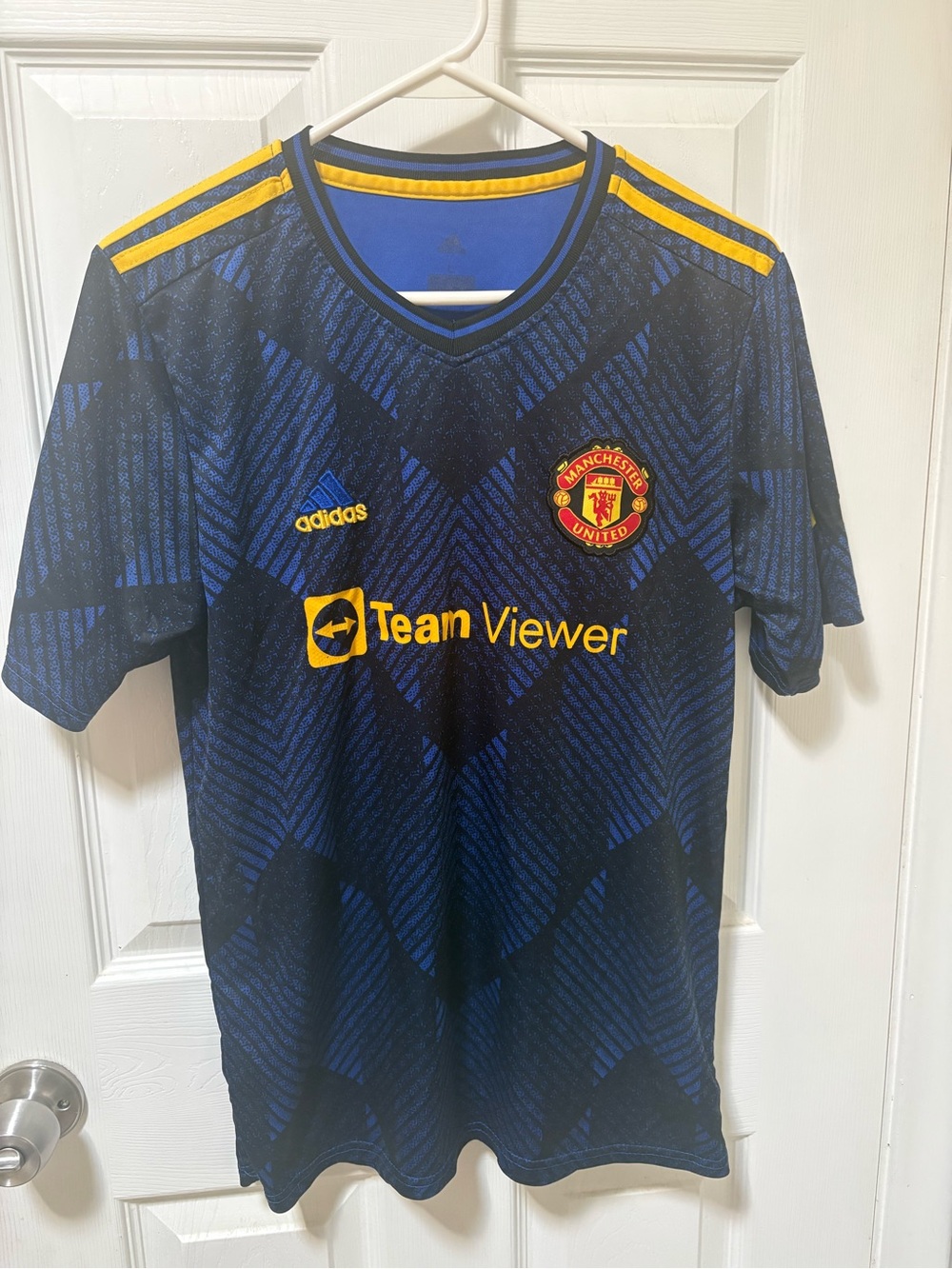 adidas Kids Navy & Yellow Manchester United Football Jersey